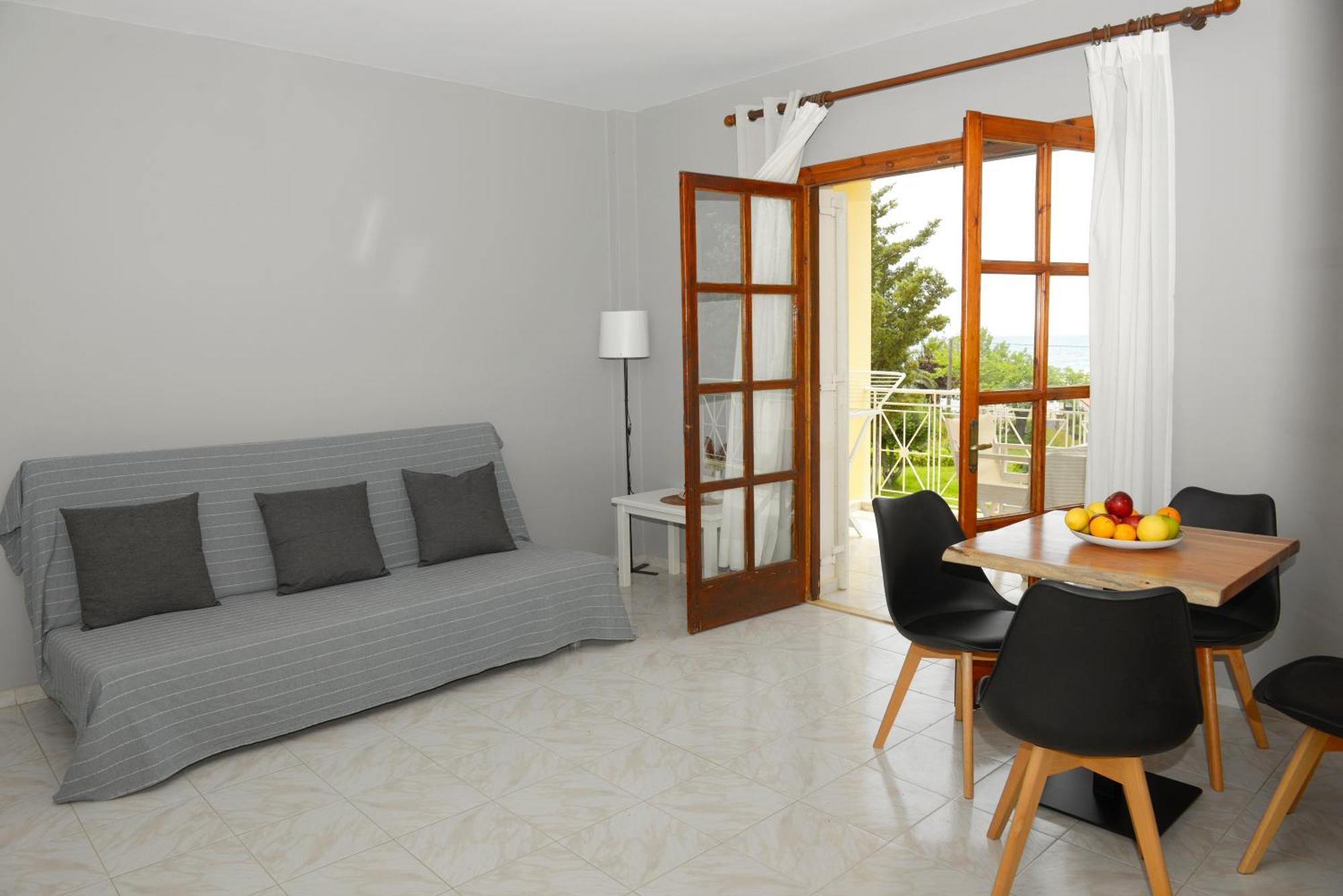 Albouro Seafront Apartments Kateleios Eksteriør bilde