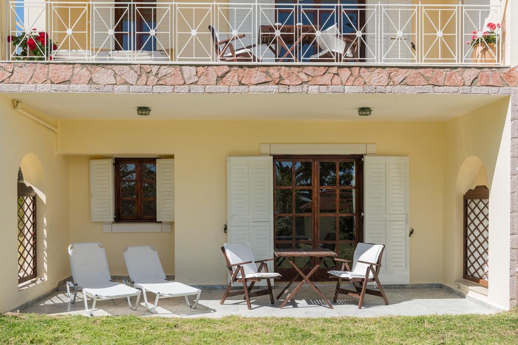 Albouro Seafront Apartments Kateleios Eksteriør bilde