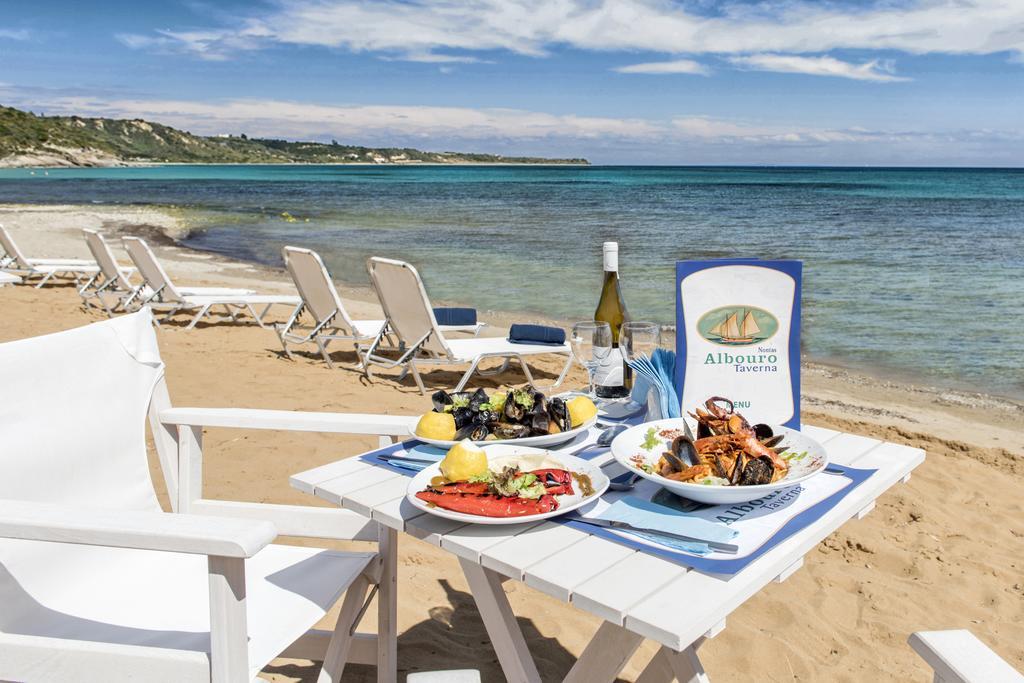 Albouro Seafront Apartments Kateleios Eksteriør bilde